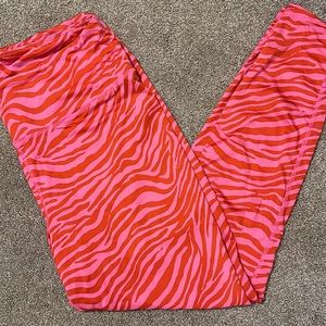 Cabana by Crown and Ivy leggings XL